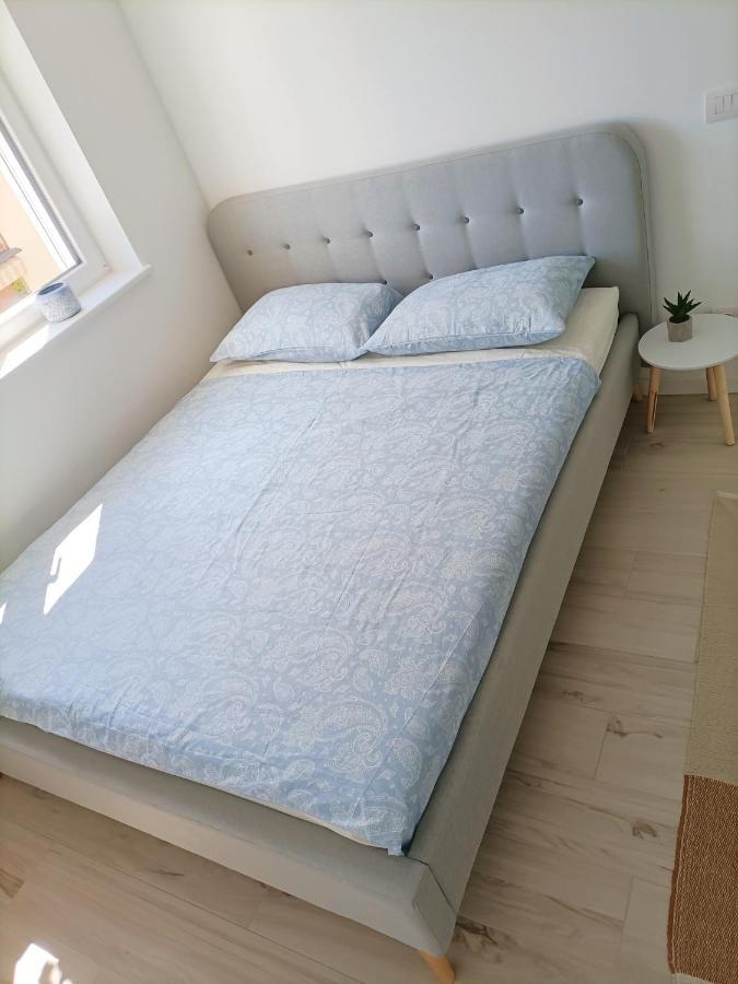 Lake Dream Apartment With Pool In Bardolino Zewnętrze zdjęcie