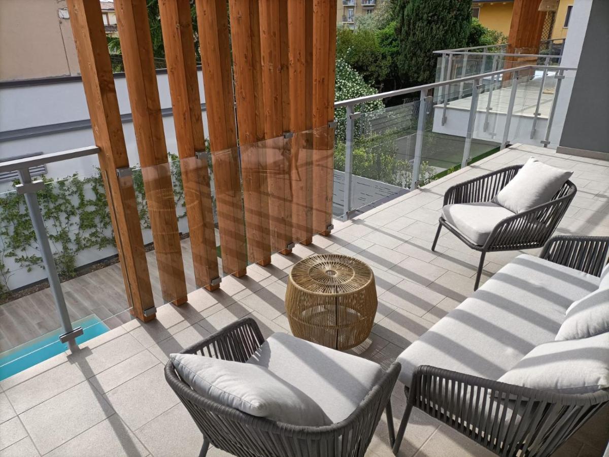 Lake Dream Apartment With Pool In Bardolino Zewnętrze zdjęcie