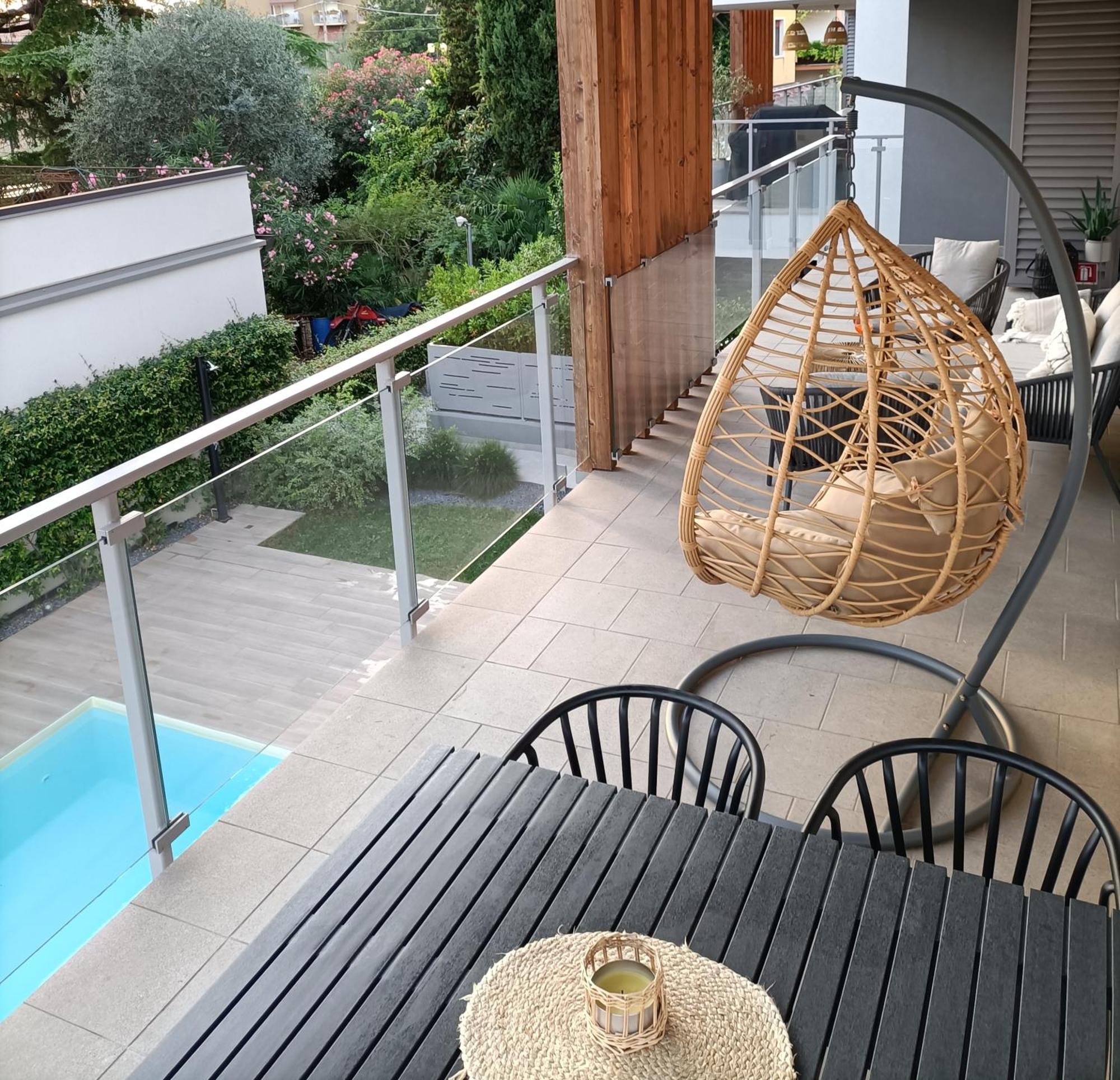 Lake Dream Apartment With Pool In Bardolino Zewnętrze zdjęcie